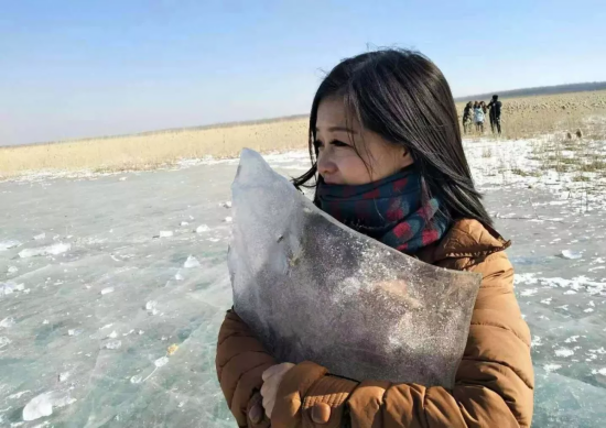 亲爹妈撒的狗粮,我怎么也得吃啊!虽然出去玩从来不带我