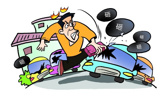 和同事有矛盾竟砸车泄私愤 7辆私家车遭毒手