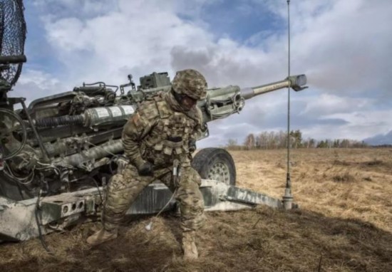 资料图片:装备m777型榴弹炮的美国陆军炮兵部队.(美国陆军网站)