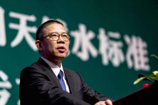 马化腾,重回中国首富的宝座,后在1月8日,钟睒睒又以948亿美元的个人