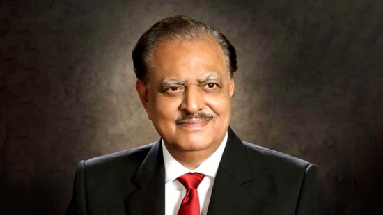 巴基斯坦前总统马姆努恩·侯赛因去世,享年80岁