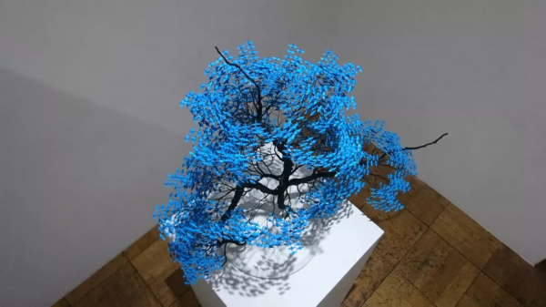 这件艺术品的制作人,就是日本一位90后折纸艺术家,小野川直树.