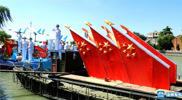 "新时代号""世界运河号"首次亮相 花船巡游将连绵2公里左右