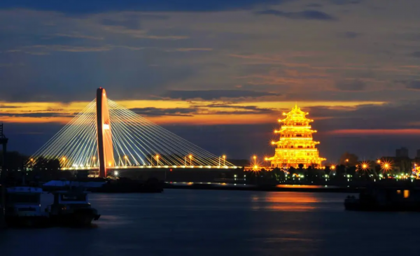 你在桥上看风景,风景都在宿迁等你!