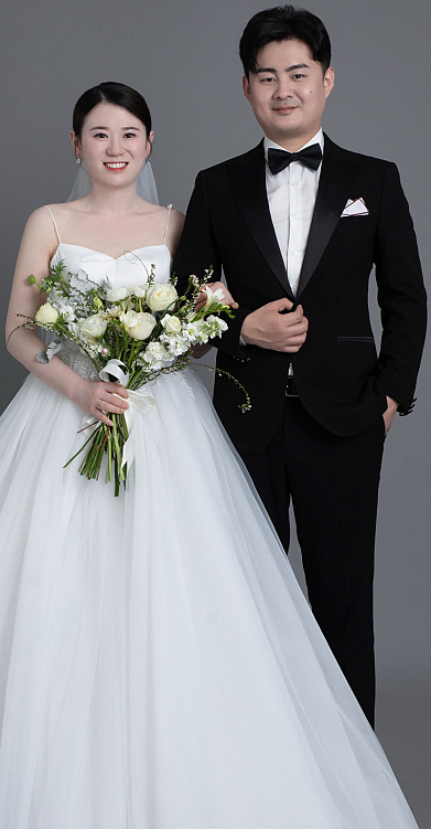 德云社又一演员官宣结婚!婚纱照被赞有夫妻相
