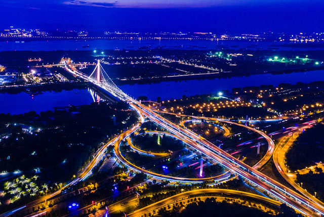 航拍南京夾江大橋地標夜景 華燈璀璨2017-07-19