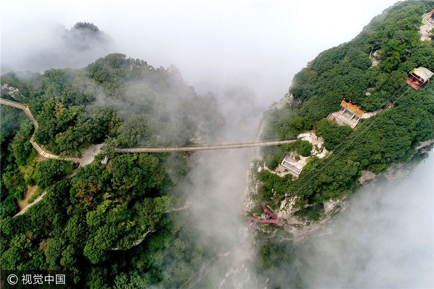 山西永濟:五老峰景區現壯觀雲海景觀