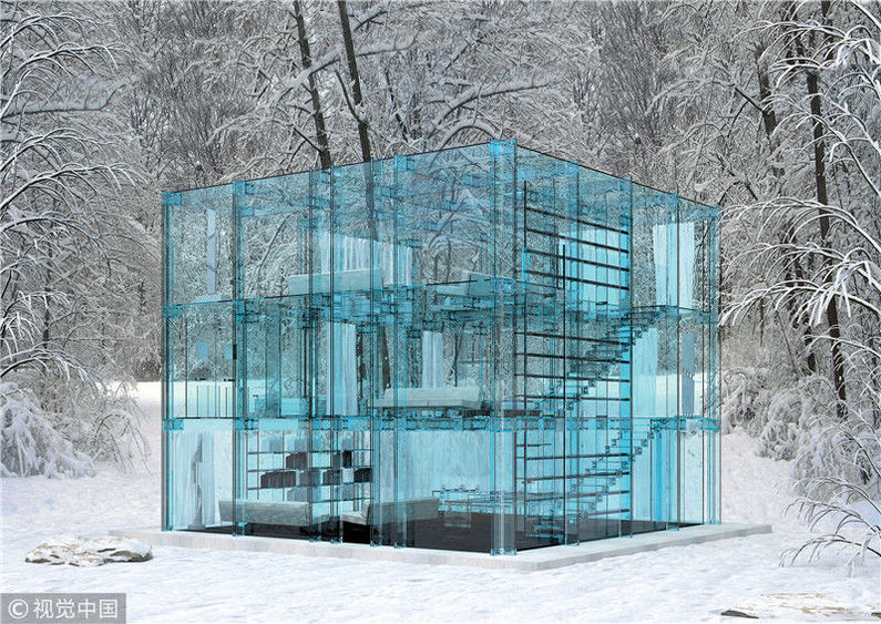 这栋房子完全是由玻璃建成,整体面积4000平方米,居住在内的家庭的所有