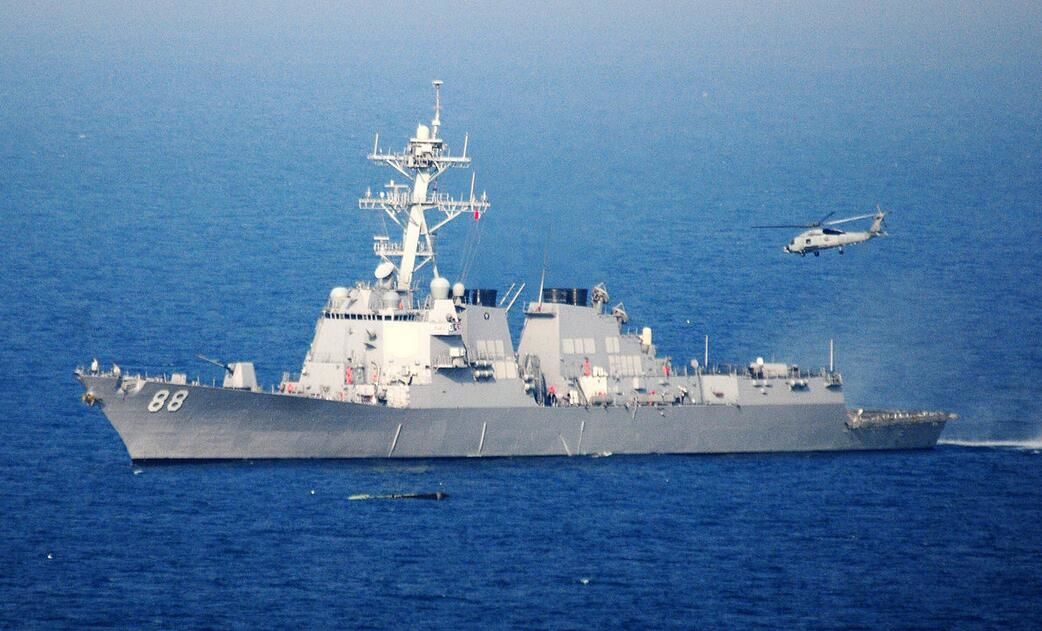 资料图:美国海军阿利伯克级驱逐舰 (百度百科)