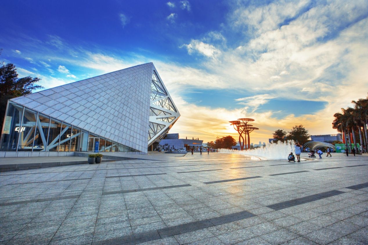 华侨城欢乐滨江长江时代下的城市发展与创新