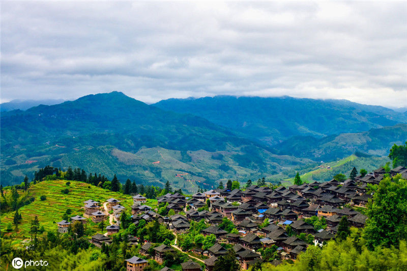 2020年4月25号贵州黔东南岜沙苗寨,贵州的一个少数民族村寨.