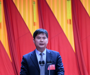 东海县委副书记,县长张其兵就政协委员发言进行点评