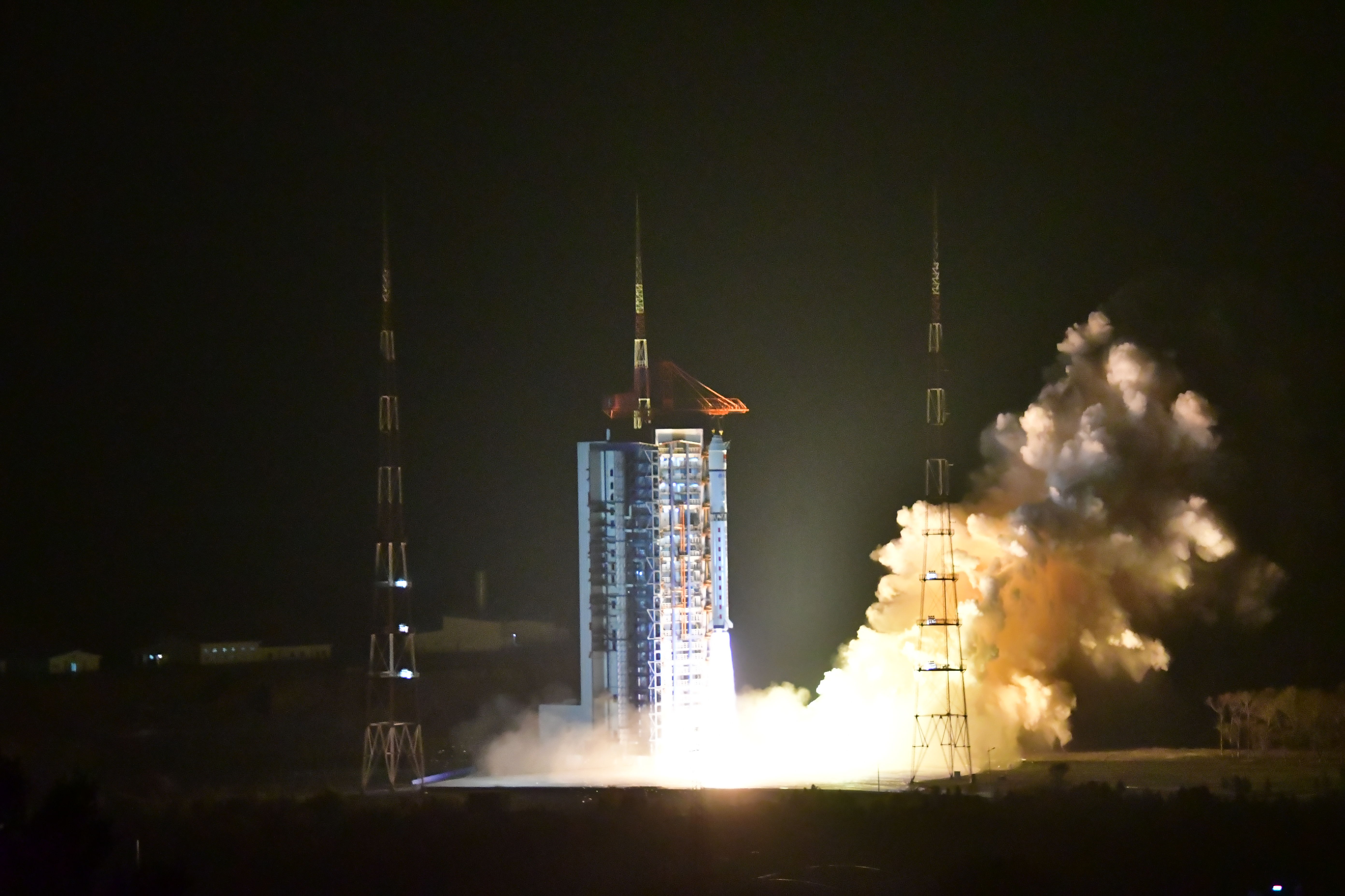 刚刚,羲和号卫星发射成功,中国进入探日时代