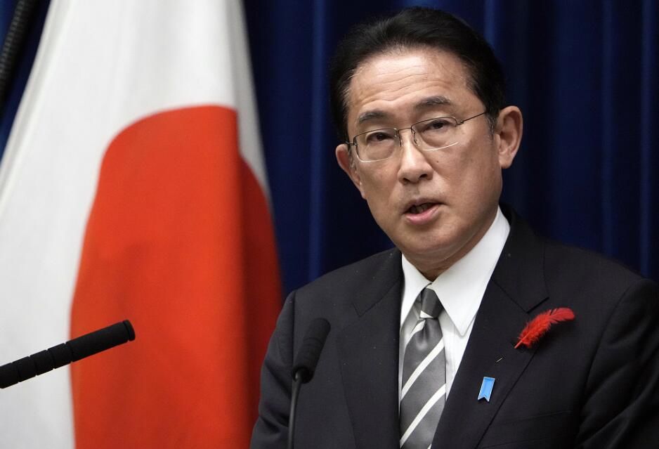 日本新任首相:应对新冠疫情等是政府当前要务