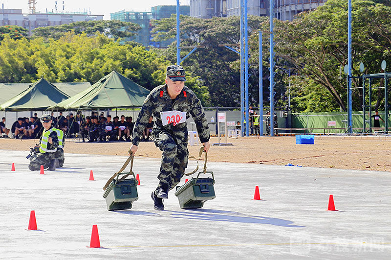 负重组合练习比武