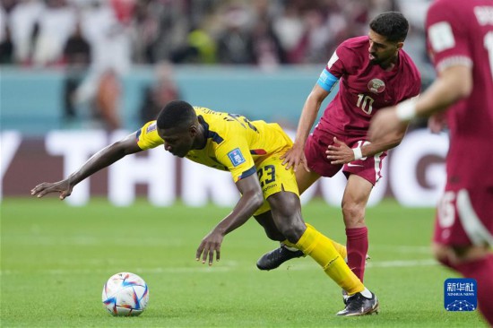 （卡塔尔世界杯）揭幕战：厄瓜多尔队战胜卡塔尔队