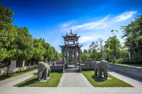 止一堂团队南京岱山安营扎寨研发出南京先生文创精品