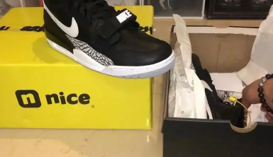 支付宝|球鞋交易平台NICE商品价格暴涨万倍，央行曾发文警惕其炒鞋风险