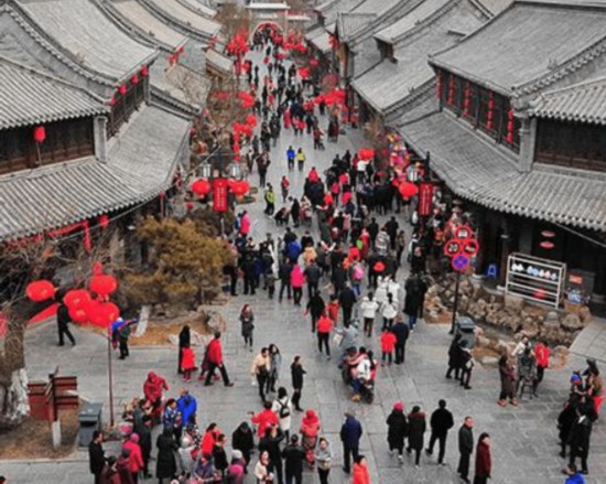 春节假期首日：景区门票预订上涨76% 酒店预订上涨19%  