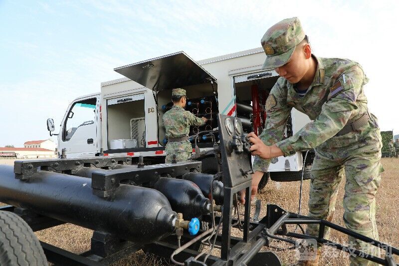 硝烟弥漫这场实战化后勤保障综合演练战味十足荔枝军事
