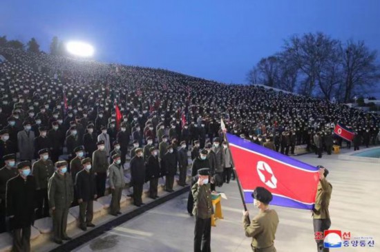 朝中社：为顽抗好意思国，仅一天朝鲜80多万东说念主奋勇报名入伍或复队 