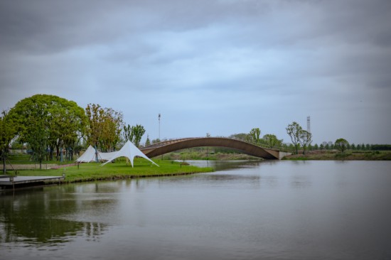 农文旅融合发展，黎里镇景色宜人。人民网 马焘焘摄