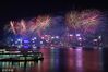 2024年2月11日，大年初二，香港农历新年烟花汇演如约而至，2万3千余发烟花在维港上空绚烂绽放。