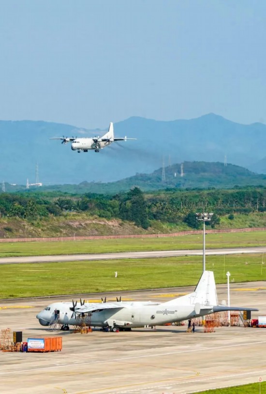 海军航空兵独立第七团图片